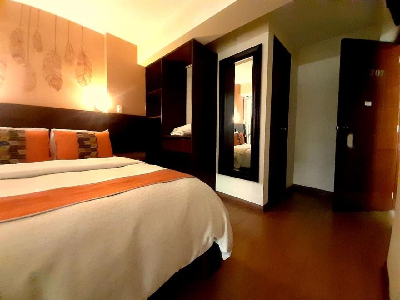 Los Arces Hotel Lima Exteriör bild